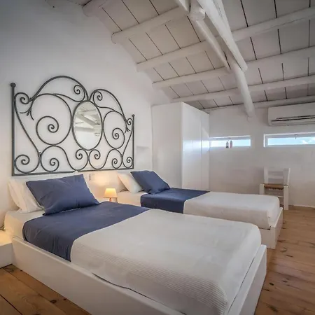 Villa Meloneras Luxury Retreat In Gran Canaria Private Heated Pool Beautiful Terrace Bbq Short Distance From Meloneras And Mapalomas Beach, Las Palmas de Gran Canaria