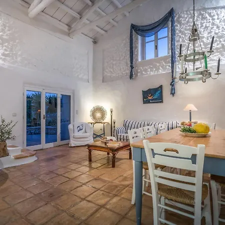 Meloneras Luxury Retreat In Gran Canaria Private Heated Pool Beautiful Terrace Bbq Short Distance From Meloneras And Mapalomas Beach,
